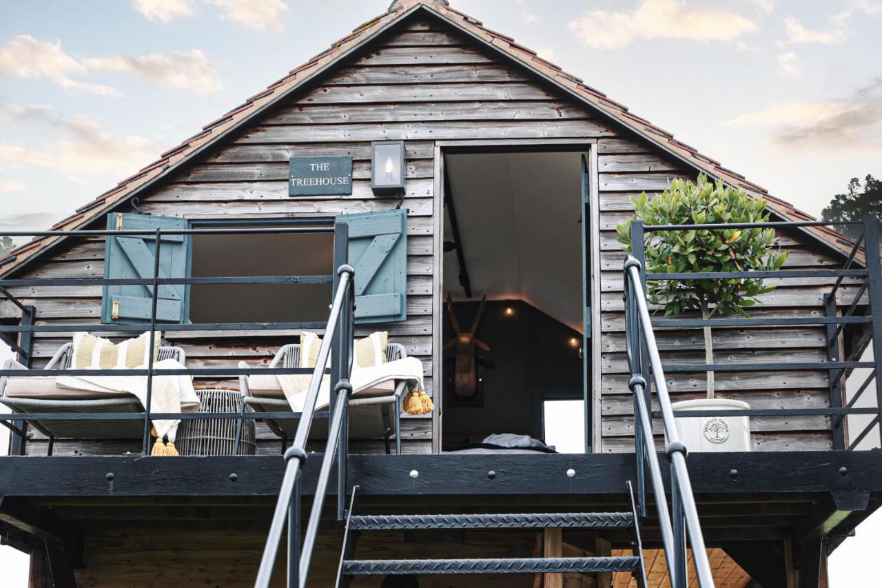 The Treehouse At Humblebee Hall Worcester Exteriér fotografie
